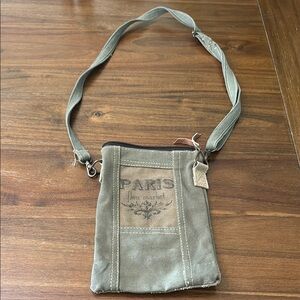 Vintage Addiction Crossbody‎ Bag